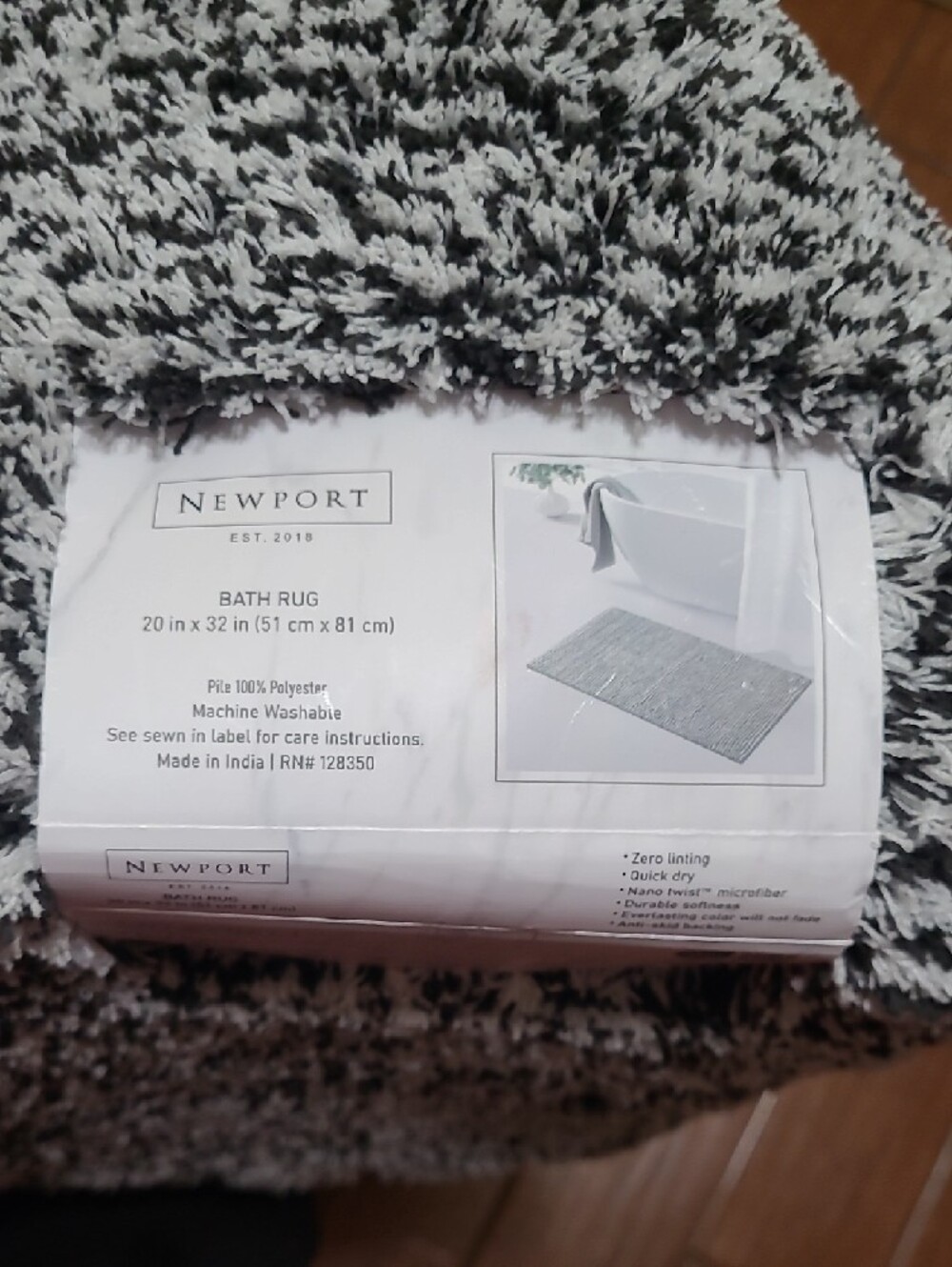Newport Bath Rug - Picture 6 of 7